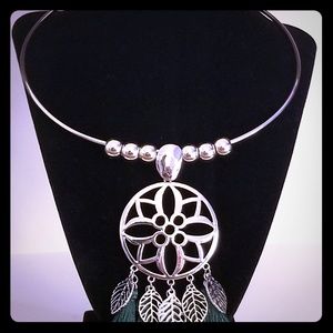 Classy Choker Necklace Trendy Green Tassels